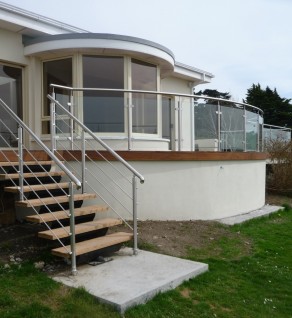 ‘Ceanchor’ Stairs Curved Deck Balustrade