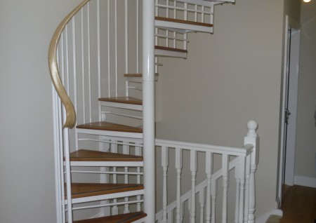 ‘Violet Hill’ Executive Spiral Stairs