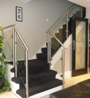 ‘Oaklands’ Stainless Steel & Glass Balustrade