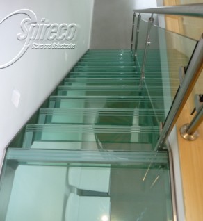 Glass Treaded Stainless Steel Stairs – Howth