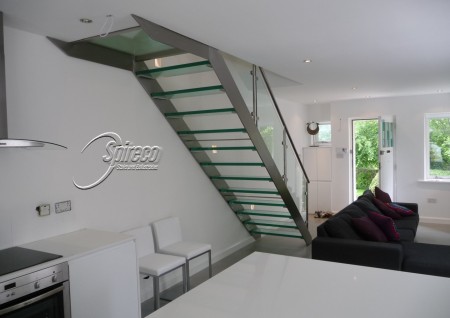 Glass Treaded Stainless Steel Stair